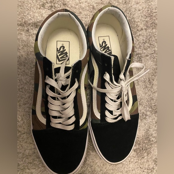 Van’s Old Skool Camo Sneakers Men’s size 10 - Picture 5 of 6